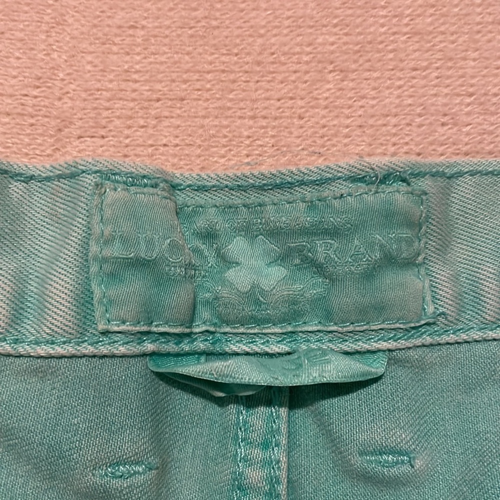 Lucky Brand Riley Shorts - Picture 5 of 6